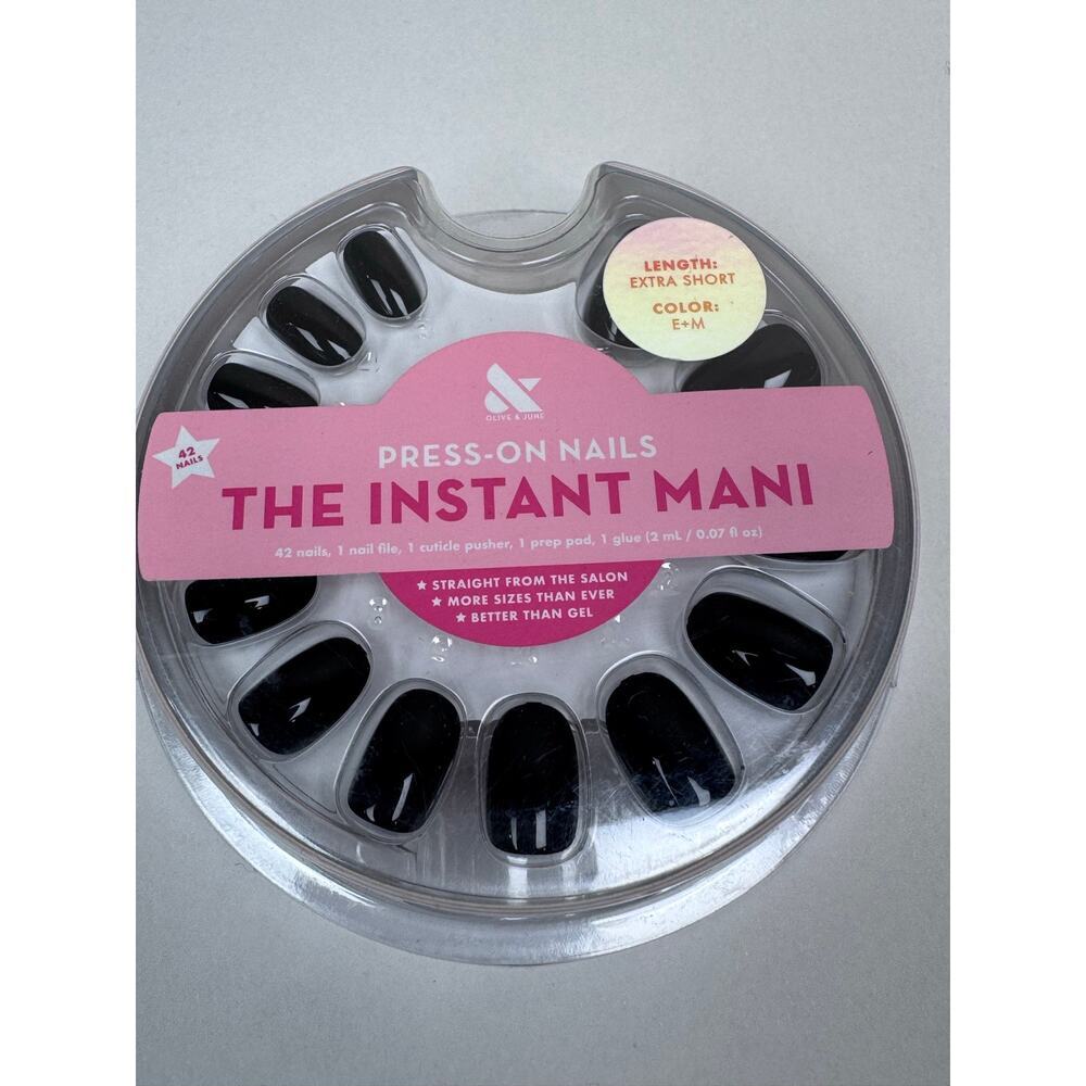 Olive & June The Instant Mani Nails EXTRA SHORT E + M Black Press On Nails set